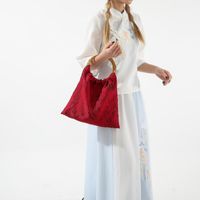 امرأة قماش ورد النمط الكلاسيكي خيوط الخياطة دلو فتح حقيبة يد main image 6