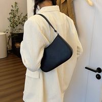 Mujeres Cuero Sintético Color Sólido Estilo Clásico Hilo De Coser Cuadrado Hebilla Magnética Bolsa Para Las Axilas main image 4