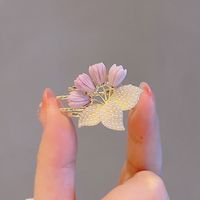 Femmes Sucré Fleur Alliage Placage Incruster Perles Artificielles Griffes De Cheveux sku image 2