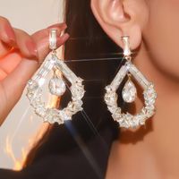 1 Pair Elegant Luxurious Geometric Water Droplets Plating Inlay Alloy Rhinestones Zircon Silver Plated Drop Earrings main image 1