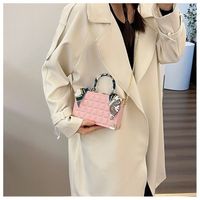 Women's Small Pu Leather Color Block Vintage Style Square Lock Clasp Handbag main image 2