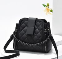 Women's Small Pu Leather Solid Color Vintage Style Classic Style Bucket Zipper Shoulder Bag sku image 1