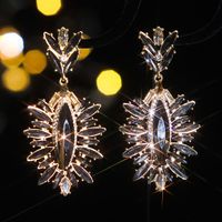 1 Pair Elegant Luxurious Geometric Plating Inlay Alloy Rhinestones Zircon Silver Plated Drop Earrings main image 4