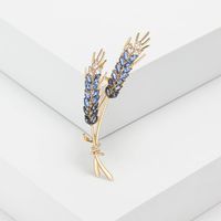 Simple Style Grain Alloy Women's Brooches main image 3