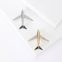 Casual Airplane Alloy Inlay Artificial Crystal Women's Brooches main image 1