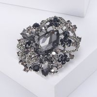 Lady Flower Alloy Inlay Glass Women's Brooches main image 4