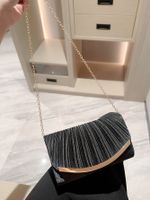 Women's Rhinestone Solid Color Classic Style Square Flip Cover Evening Bag main image 7