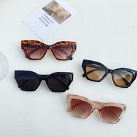 Ig Style Simple Style Solid Color Pc Resin Cat Eye Full Frame Women's Sunglasses main image 6