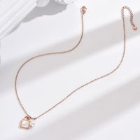 Stainless Steel 14K Gold Plated Rose Gold Plated IG Style Simple Style Plating Inlay Lock Artificial Pearls Shell Pendant Necklace main image 4