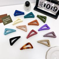 Women's Simple Style Triangle Plastic Hair Claws main image 1