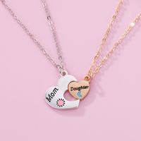 Mignon Lettre Lune Forme De Cœur Alliage Placage Fête Des Mères Unisexe Pendentif main image 6