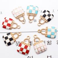 10 Pcs/package Simple Style Bag Lattice Alloy Enamel Jewelry Accessories main image 5