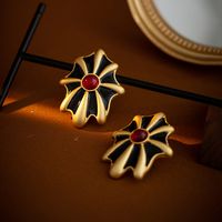 1 Pair Elegant Vintage Style Geometric Enamel Plating Inlay Alloy Artificial Gemstones 18K Gold Plated Ear Studs main image 4