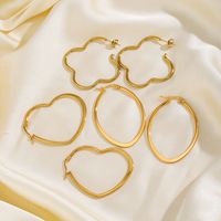 1 Pair Simple Style Heart Shape Flower Plating 304 Stainless Steel Hoop Earrings main image 1