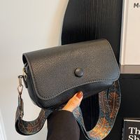 Women's Small Pu Leather Solid Color Vintage Style Square Magnetic Buckle Crossbody Bag sku image 1