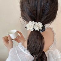 Women's Elegant Flower Plastic Hair Claws main image 4