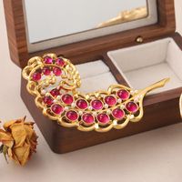 Vintage Style Feather Copper Plating Hollow Out Inlay Glass Stone Pearl Women's Brooches sku image 2
