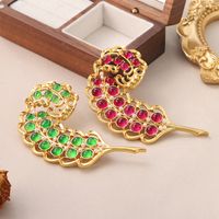 Vintage Style Feather Copper Plating Hollow Out Inlay Glass Stone Pearl Women's Brooches main image 1