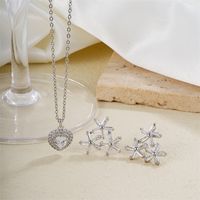 Simple Style Shiny Plant Butterfly Copper Plating Inlay Zircon Silver Plated Earrings Necklace Jewelry Set main image 3