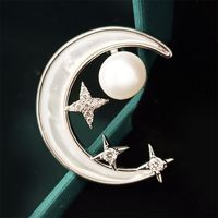 Simple Style Moon Copper Women's Brooches sku image 2
