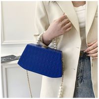 Women's Small Pu Leather Solid Color Preppy Style Classic Style Oval Lock Clasp Shoulder Bag sku image 4
