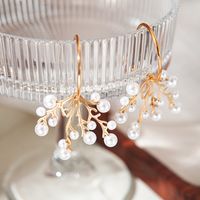 1 Pair Elegant Sweet Snowflake Plating Inlay 304 Stainless Steel Pearl 14K Gold Plated Drop Earrings main image 4