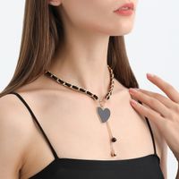 Ig Style Heart Shape Alloy Woven Belt Women's Pendant Necklace main image 5