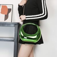 Women's Small Arylic Solid Color Vintage Style Round Lock Clasp Cloud Shape Bag main image 4