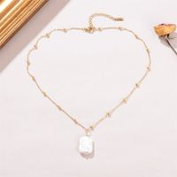 Barocke Perlen Kupfer Elegant Geometrisch Perle Halskette Mit Anhänger main image 5