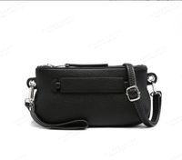Women's Medium Pu Leather Solid Color Classic Style Square Zipper Shoulder Bag sku image 2