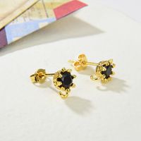 1 Pair Copper Zircon Crown Ear Studs-Accessories Simple Style main image 3