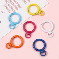 Simple Style Solid Color Metal Women's Keychain main image 5