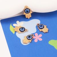 1 Piece Simple Style Devil's Eye Palm Alloy Pendant Jewelry Accessories main image 5