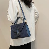 Women's Pu Leather Solid Color Classic Style Sewing Thread Square Flip Cover Shoulder Bag main image 8