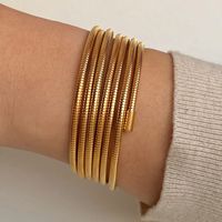 Simple Style Solid Color 304 Stainless Steel 16K Gold Plated White Gold Plated Gold Plated Bangle In Bulk main image 4