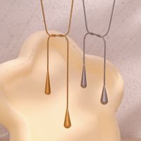 Einfacher Stil Klassischer Stil Wassertropfen Einfarbig Rostfreier Stahl Überzug 18 Karat Vergoldet Halskette main image 1