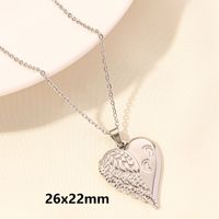 Elegant Simple Style Heart Shape Wings Stainless Steel Plating Hollow Out 18k Gold Plated Pendant Necklace sku image 1