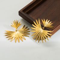 1 Pair Simple Style Leaves Solid Color Flower Plating Hollow Out Stainless Steel 18k Gold Plated Drop Earrings Ear Studs main image 4