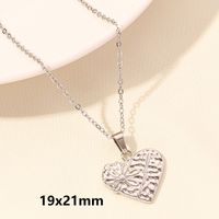 Elegant Simple Style Heart Shape Stainless Steel Plating Hollow Out 18k Gold Plated Pendant Necklace sku image 1