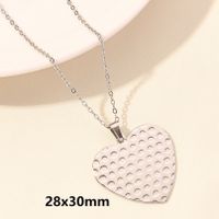 Elegant Simple Style Human Heart Shape Stainless Steel Plating Hollow Out 18k Gold Plated Pendant Necklace sku image 4