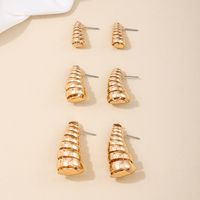 1 Pair Elegant Retro Exaggerated Solid Color Pleated Hollow Out Alloy Ear Studs main image 4