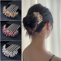 Women's Chinoiserie Flower Butterfly Alloy Plating Insert Comb main image 1