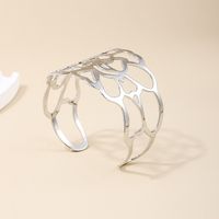 Elegant Flower Alloy Plating Women's Bangle main image 5