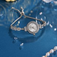 Elegant Geometric Telescopic Rope Quartz Women's Watches sku image 6