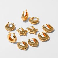 1 Pair Simple Style Heart Shape Copper Hoop Earrings main image 1