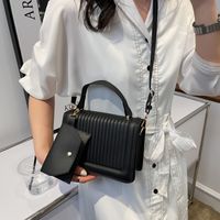 Women's Small Pu Leather Solid Color Basic Square Magnetic Buckle Handbag main image 4