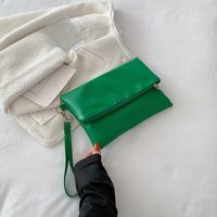 Women's Pu Leather Solid Color Streetwear Square Magnetic Buckle Envelope Bag sku image 4
