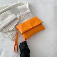 Women's Pu Leather Solid Color Streetwear Square Magnetic Buckle Envelope Bag sku image 3