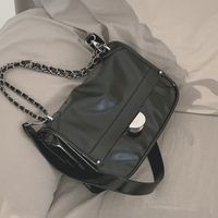Women's Small Pu Leather Solid Color Elegant Square Lock Clasp Crossbody Bag main image 6