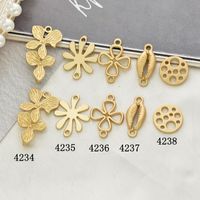 10 Pcs/package Simple Style Four Leaf Clover Flower Shell Alloy Plating Pendant Jewelry Accessories main image 2